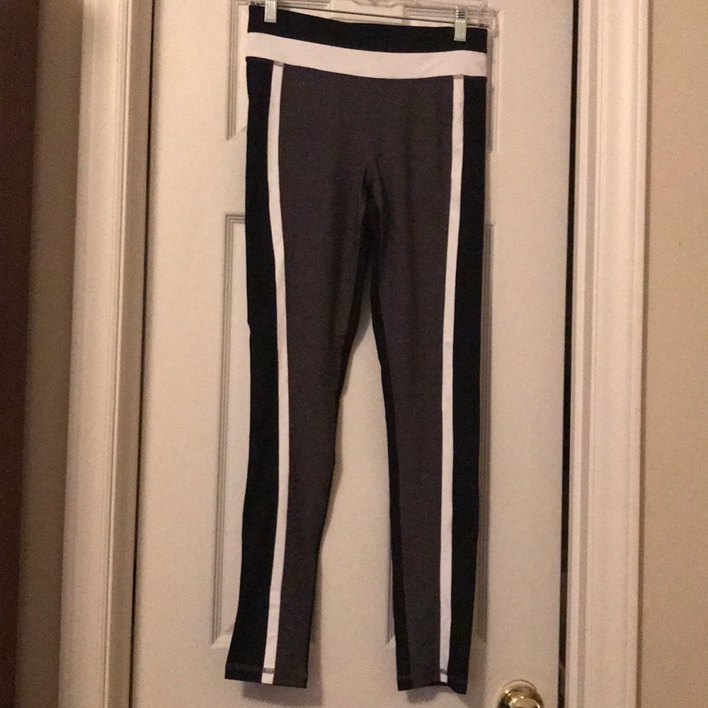 Xersion athletic leggings